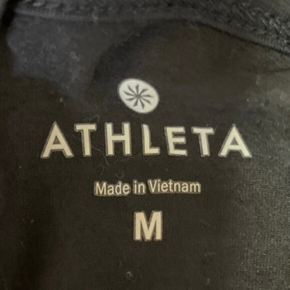 Athleta Black Crew Neck Mesh Trim Racerback Workout Tank Top Size M - Picture 3 of 4